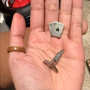 Bundle of 7 cufflinks